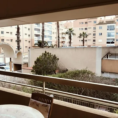Appartement In The Port Of